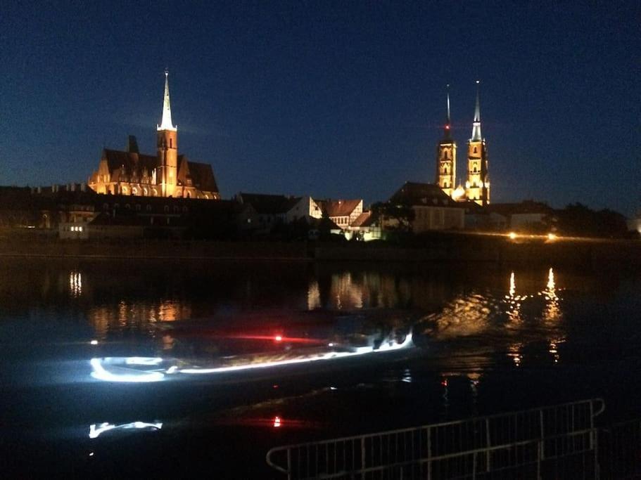 4 Pokoje - 86 M2 - 300 M Od Rynku Wroclaw Dış mekan fotoğraf