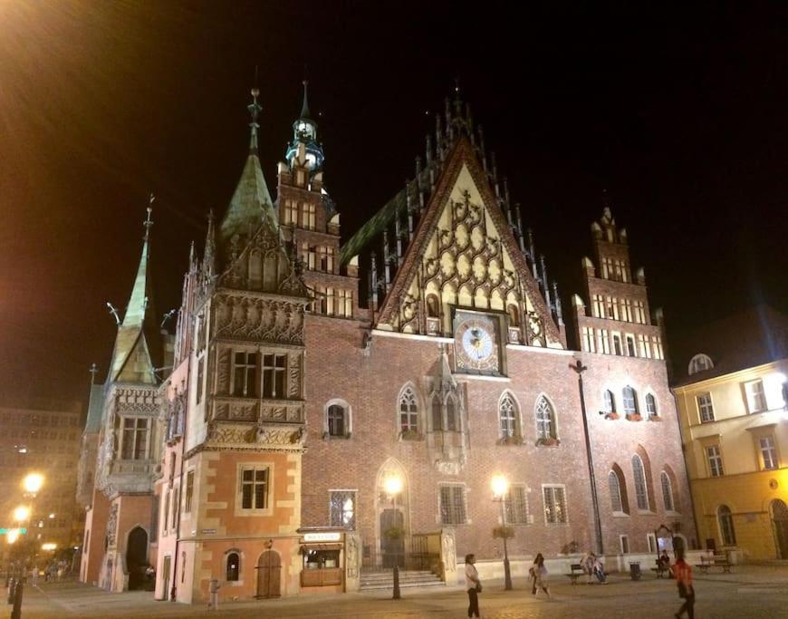 4 Pokoje - 86 M2 - 300 M Od Rynku Wroclaw Dış mekan fotoğraf